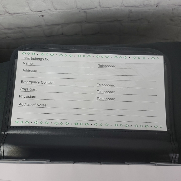 Simply Genius 7 Day Pill Organizer. - Picture 3 of 9